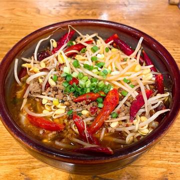 四川麻辣うどん