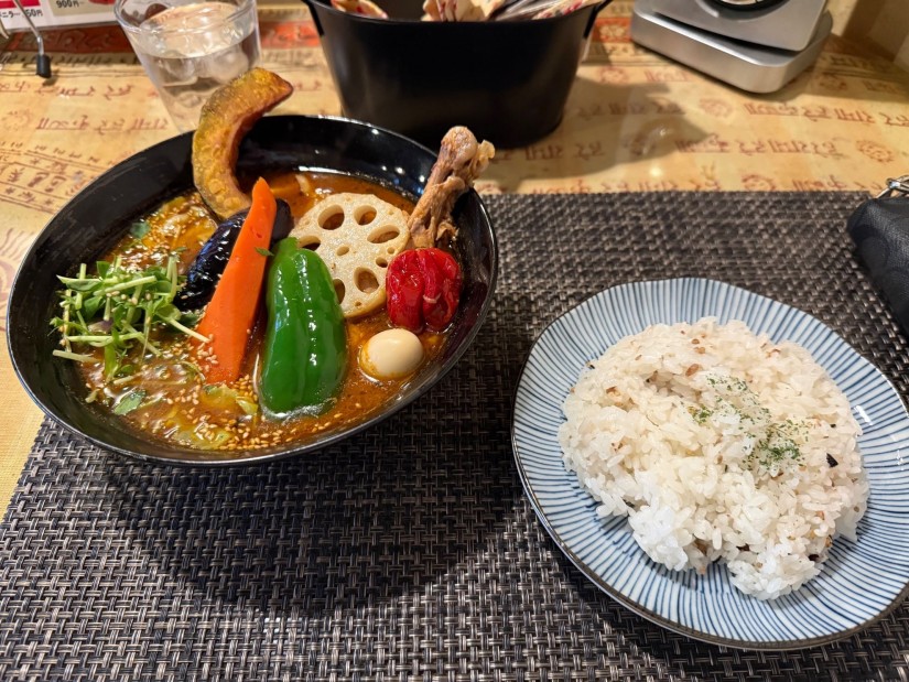 やわらかチキンと野菜 ベーシックトマトスープ 60辛