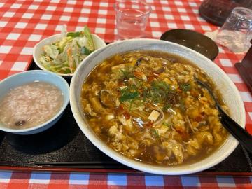 酸辣湯麺　
