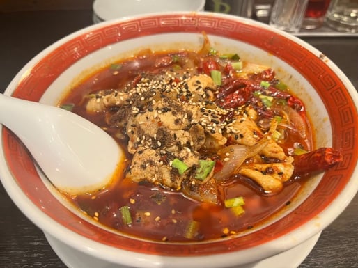 超辣担々麺