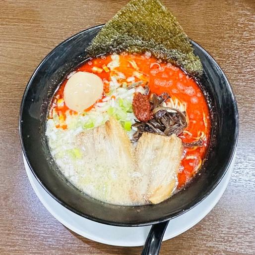 赤とんこつ 玉子トッピング