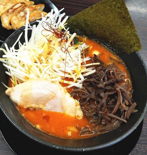 ピリ辛ラーメン