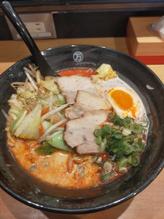 赤ラーメン 野菜炒めトッピング ５辛