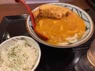 トマたまカレーうどん