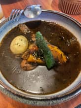 イカスミスープカレー 神滅級