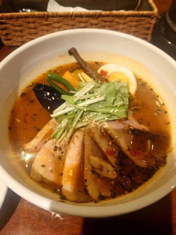 鴨ロースのスープカレー 8