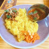 カレー2種盛(ラムキーマカレー、ポークビンダルー)