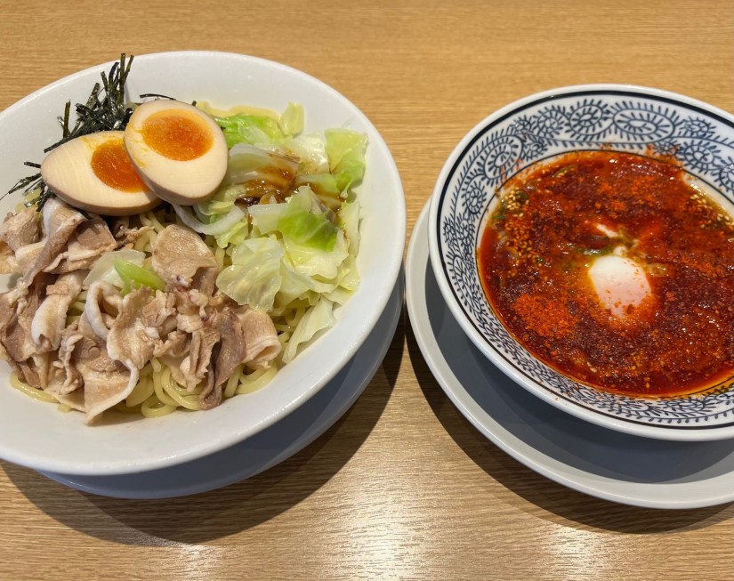 とろける半熟卵の旨辛肉つけ麺 辛増し×2