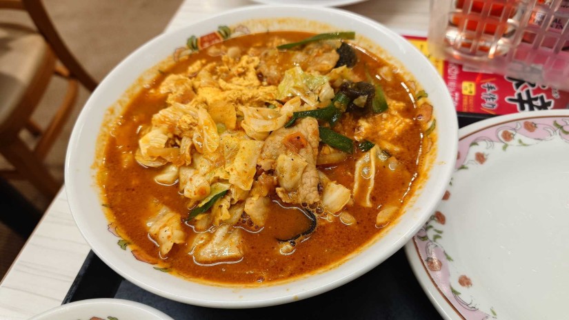 豚辛ラーメン 手作りカレー醤味