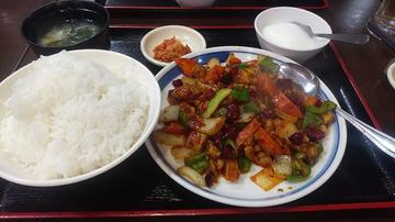 麻辣爆丁（鶏肉の四川炒め） 加辣