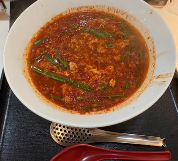 辛麺 マグマ