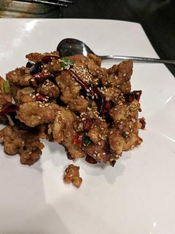四川鶏肉の辛子炒め