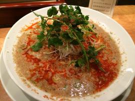 胡桃坦々麺