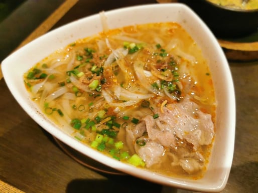 ラムしゃぶのスパイシーフォー 辛め