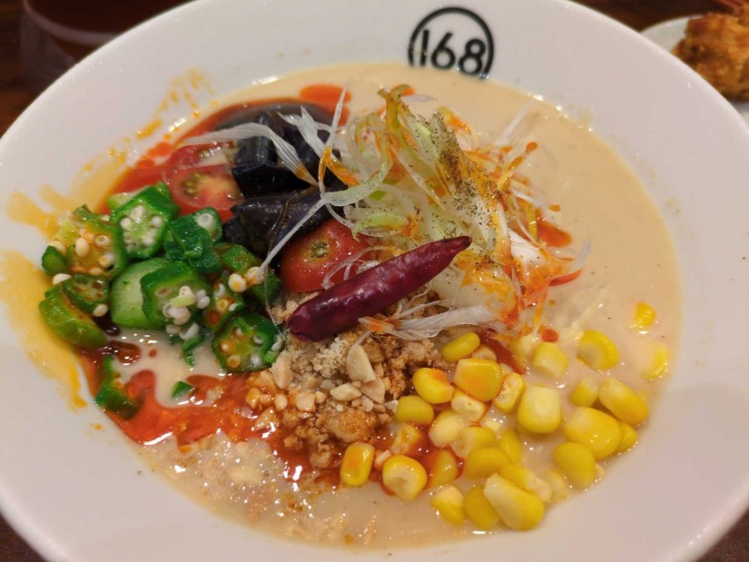 野菜たっぷり担担麺