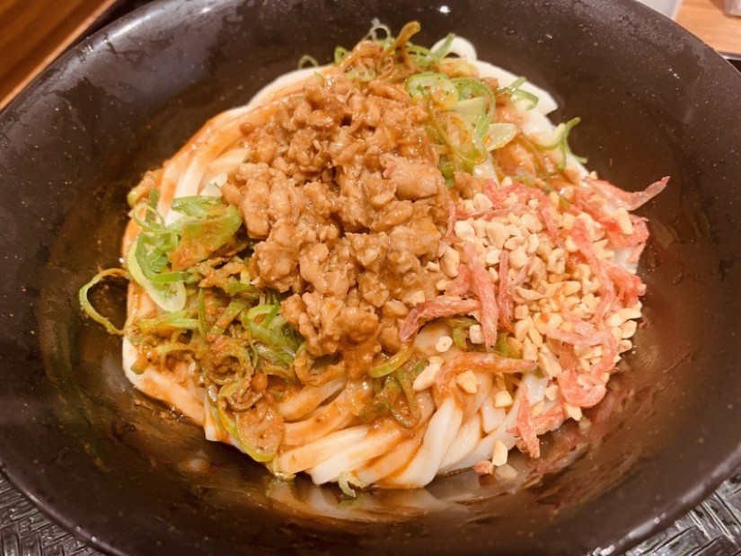 痺れの赤 汁なし赤担々