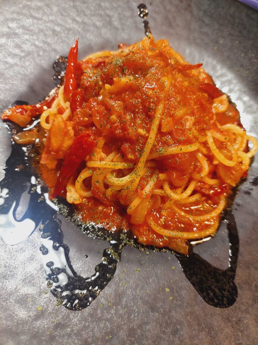 辛いトマトソースパスタ 3辛