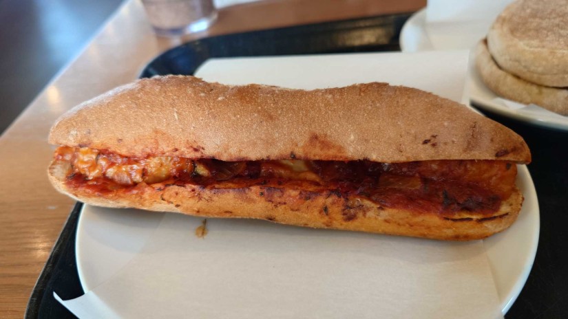 チキンアラビアータ 石窯フィローネ