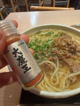 肉ごぼううどん+激辛唐辛子 大魔王、魔、逃走、蠍