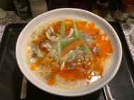 酸辣湯麺