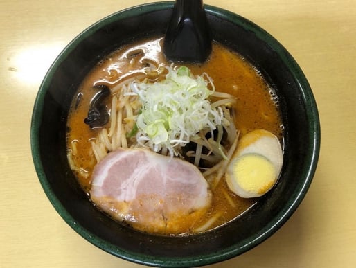 みそオロチョン 辛口