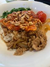 スパイシートマチ牛丼