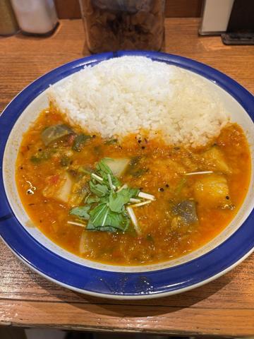 サンバル（豆と野菜のカリー）