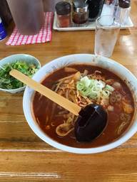 激辛カルビラーメン