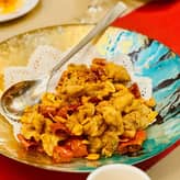 一口唐揚げのカラカラ唐辛子炒め