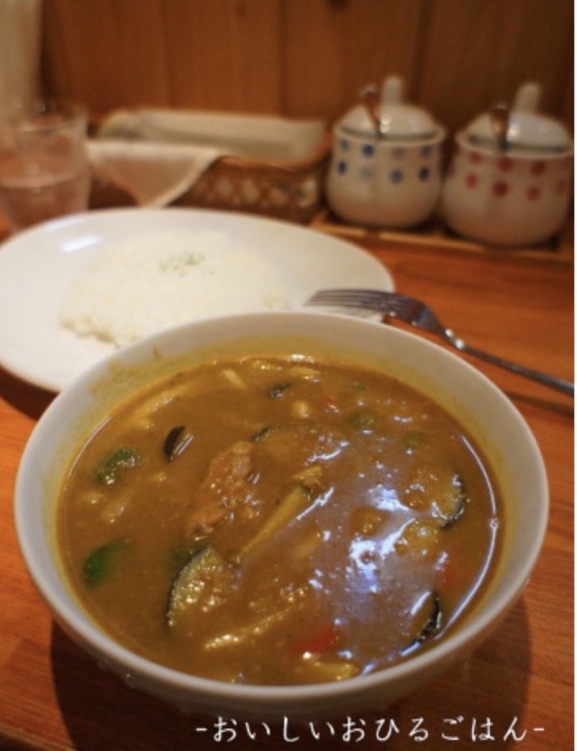 コリアンダーグリーンカレー 辛さ4増し