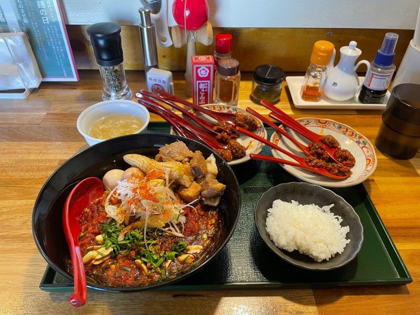 よくばりまぜ麺 3辛➕カラスプーンx10