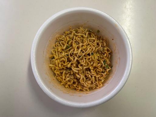 BASE YAKISOBA 旨辛まぜそば