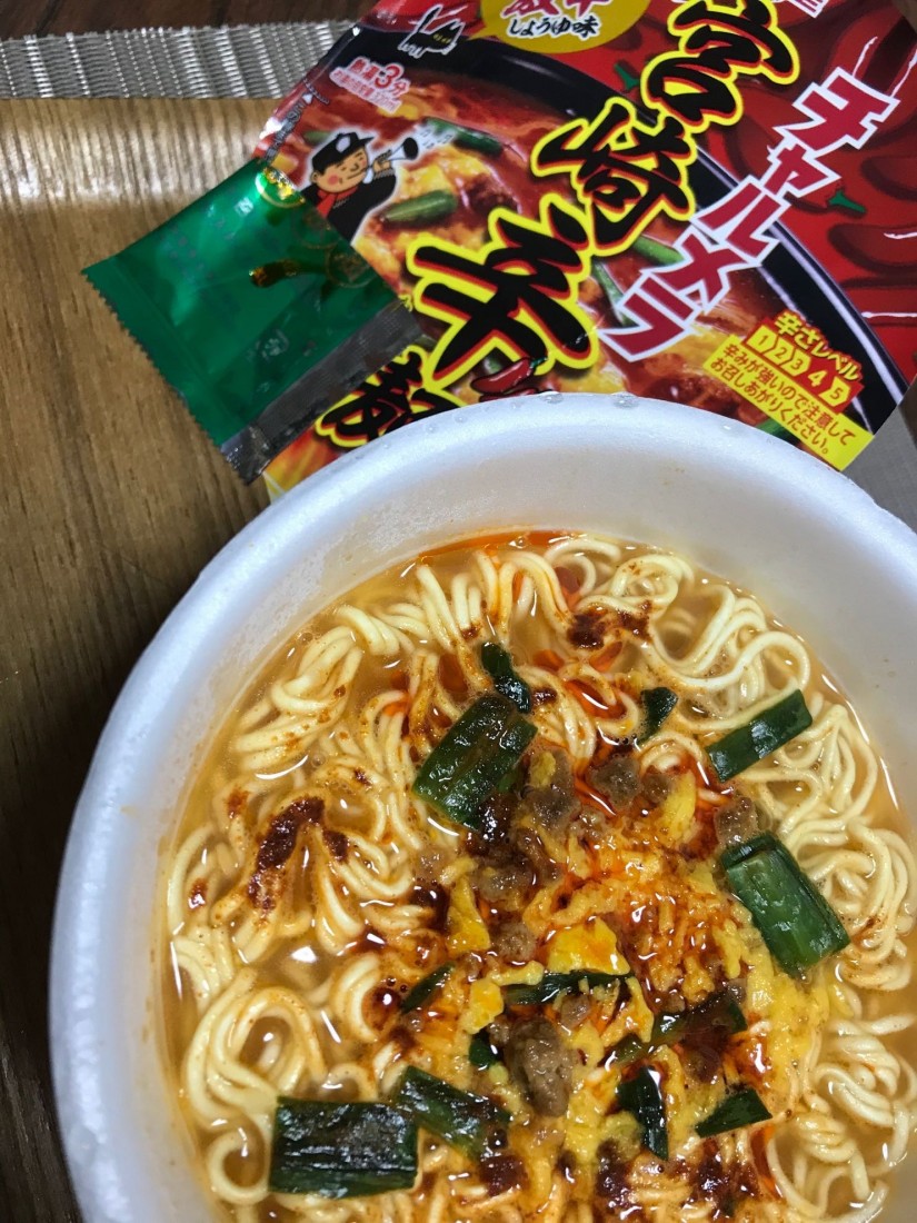明星 チャルメラどんぶり 宮崎辛麺 (みやざきからめん)