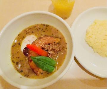 温玉納豆オクラのスープカレー レベル4