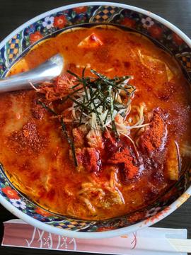 ホルモンラーメン 辛増し