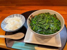 生ニラ担々麺（冷）＋半ライス ★