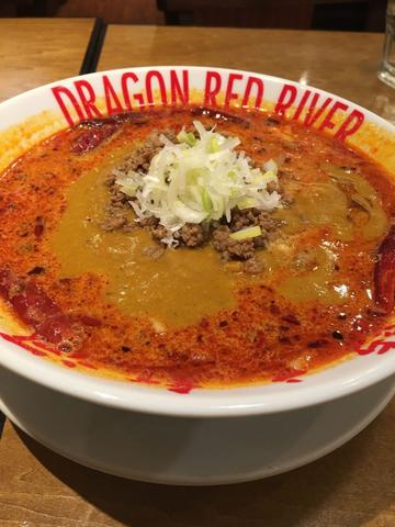 スパイシーカレー坦々麺 唐辛子3本以上