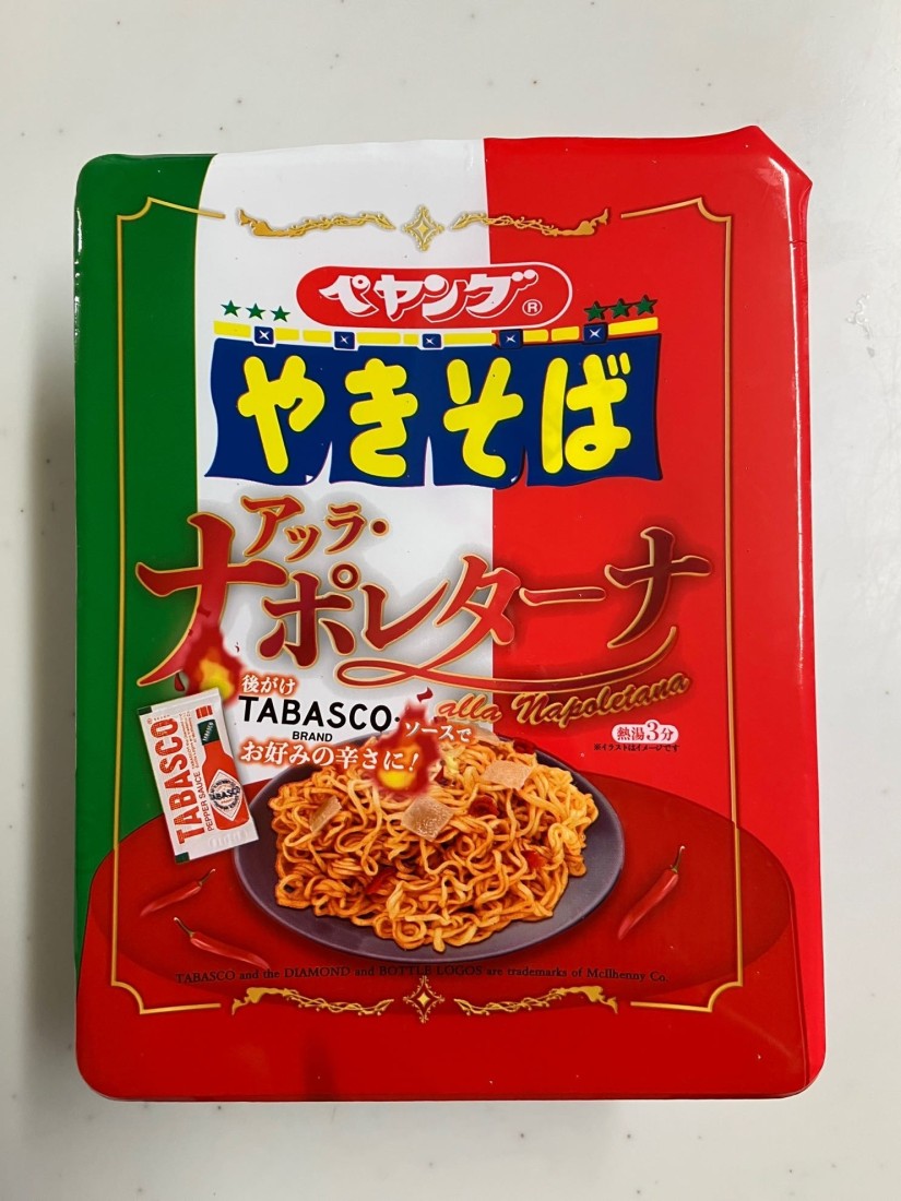 ペヤング アッラ・ナポレターナ やきそば