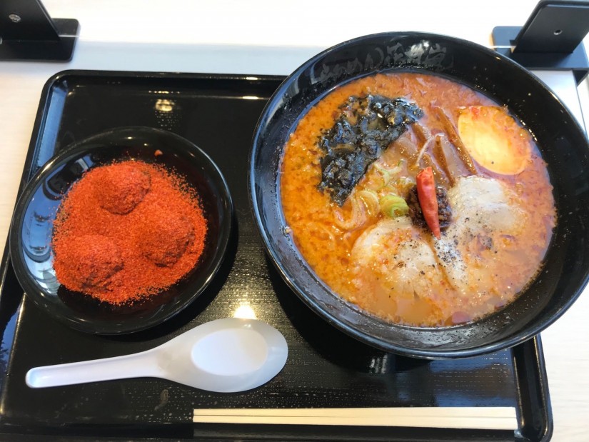 嵐げんこつバリ辛らあめん バリ辛ハバネロ暴流×3＋一味唐辛子1瓶