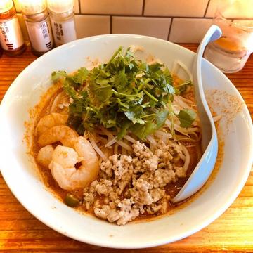 トムヤムタンタン麺 旨辛