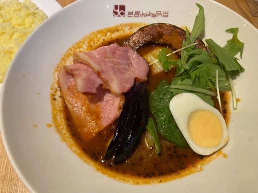 厚切りベーコン&ベジタブル 7辛