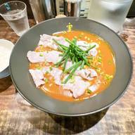 赤いかれー麺 激辛