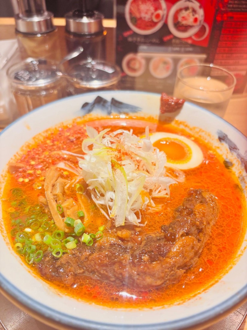 柚子辛紅ラーメン 4丁目