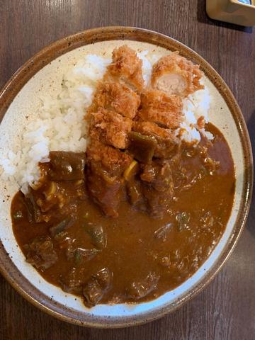 牛すじカレーササミかつトッピング 15辛