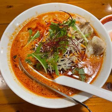 雲呑坦々麺