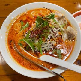 雲呑坦々麺