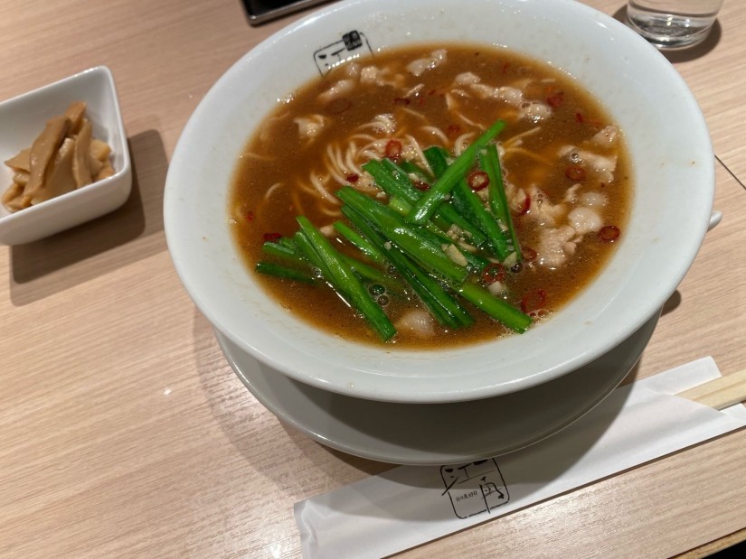 ニラニンニクラーメン