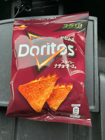 ドリトス スパイシー ナチョ・チーズ味