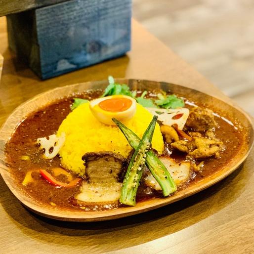 自家製ベーコン付きチキンカレー 15辛