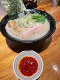 濃厚塩ラーメン＋辛味
